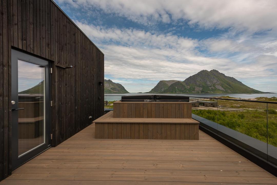 Hoda Cabin - Luxury Lodge With Jacuzzi And Sauna Lyngværet Exterior foto