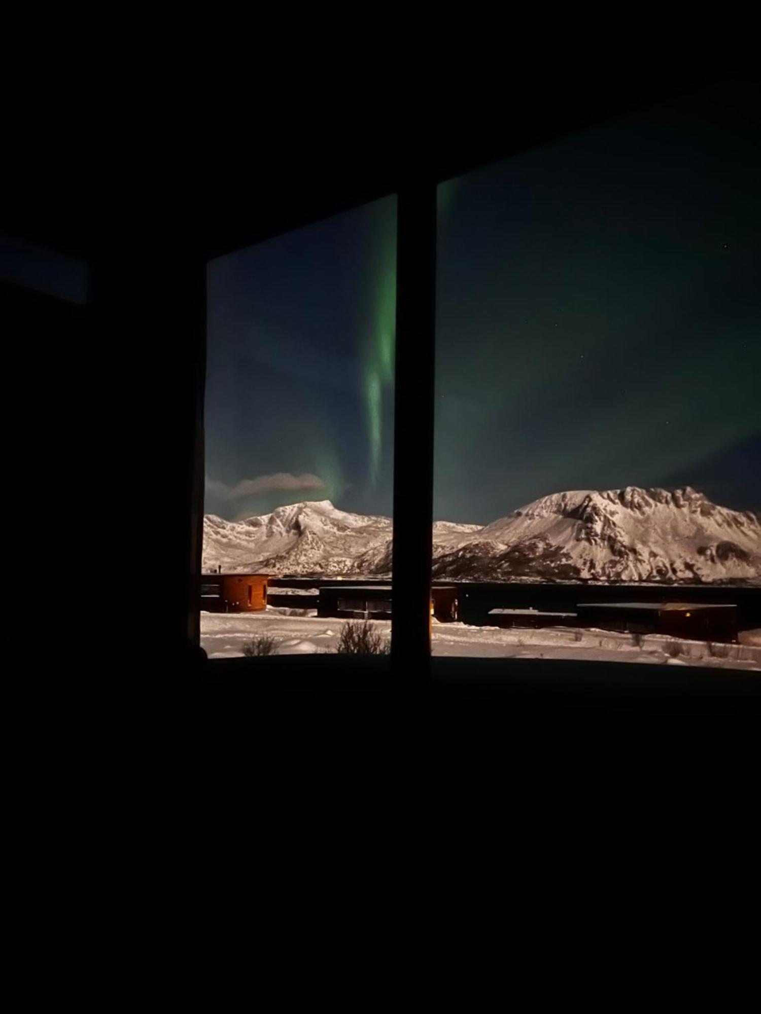 Hoda Cabin - Luxury Lodge With Jacuzzi And Sauna Lyngværet Exterior foto